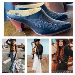 Charlie 1 Horse by Lucchese
Black Western Mules/Slides rodeo festival concert